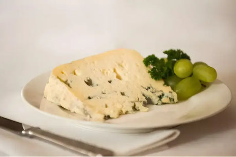 Strathdon Blue Cheese 145g - Deli